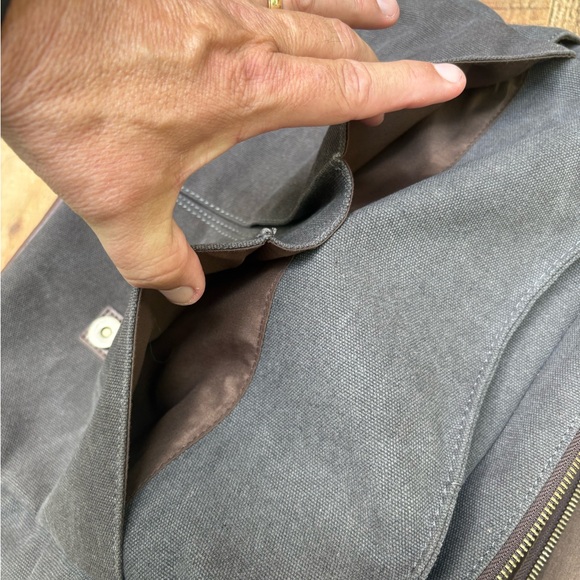 Lovevook Stylish Brown and Gray Canvas laptop bag - Picture 5 of 8